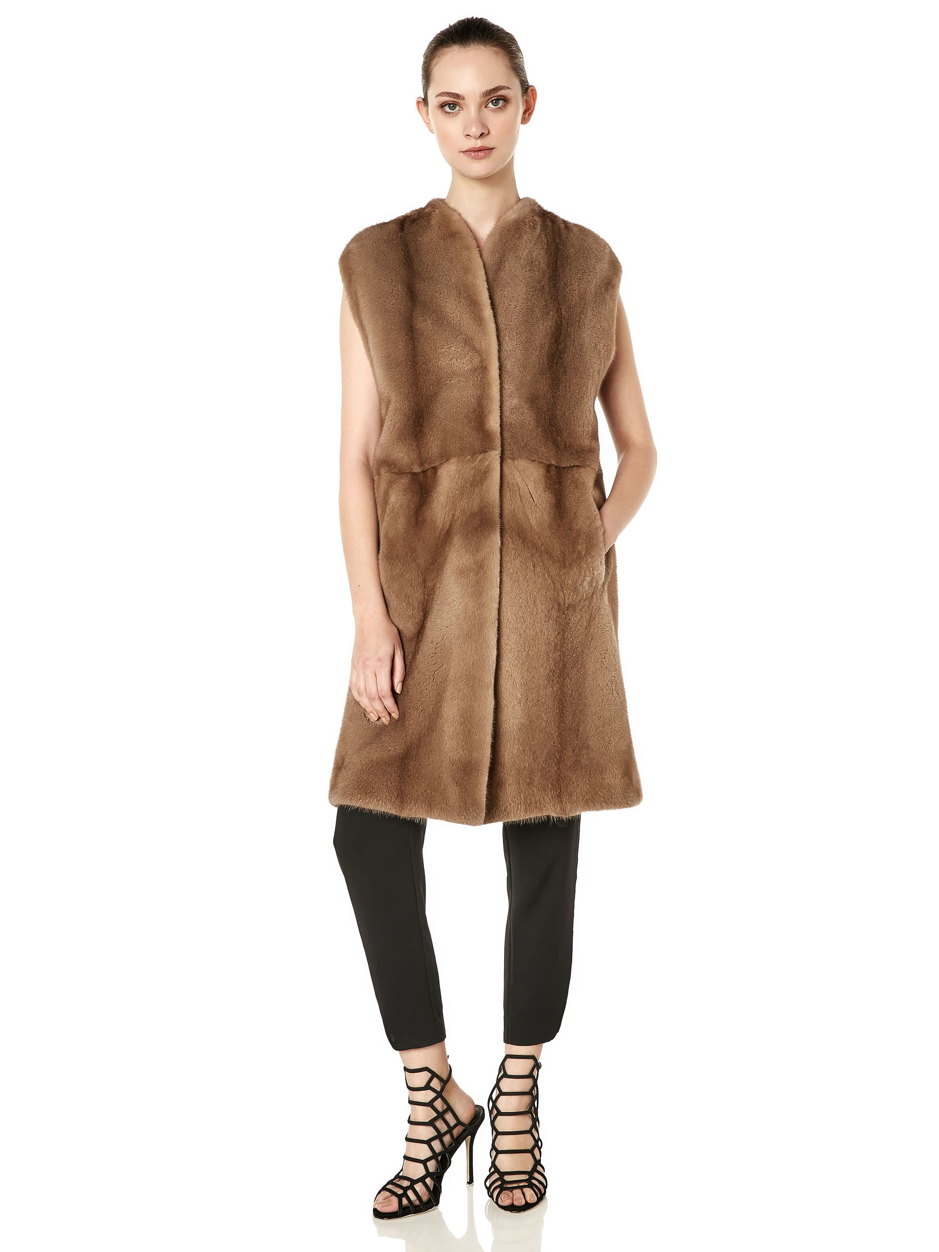 CELINA | AVANTI FURS Collection