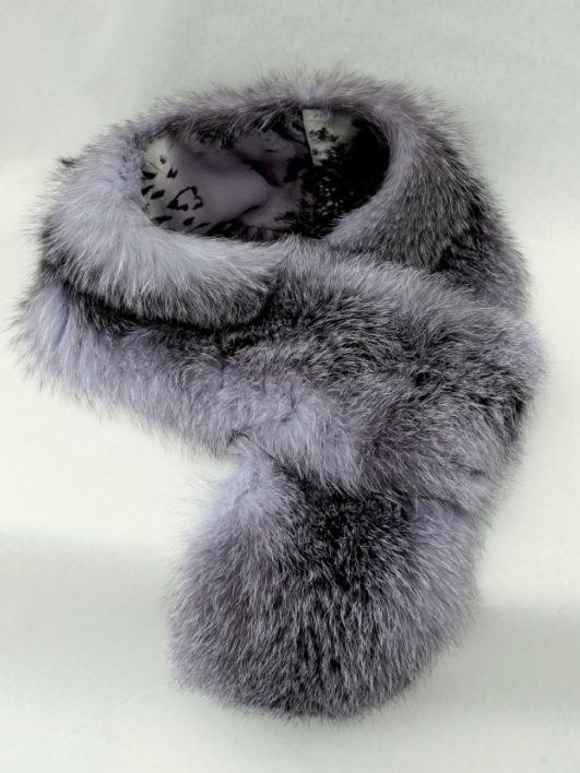 blue-frost-fox-fur-scarf