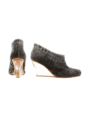 grey-swakara-fur-shoes