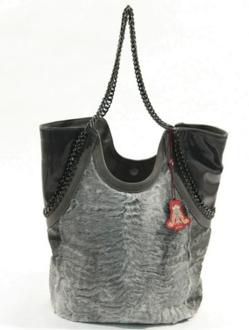 grey-swakara-fur-shoulder-bag