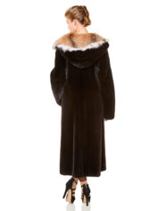 taliato-k-blackglama-mink-coat-back