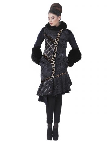 martina-v-astor-swakara-coat-front