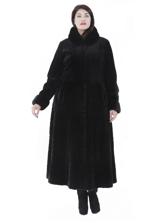 sumi-santorini-big-pari-blackglama-mink-coat-front